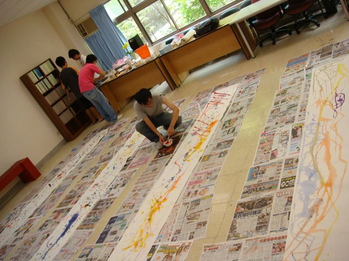 2009.05.21│藝術就是一種實踐(會前活動)－小心墨水飛濺！圖片