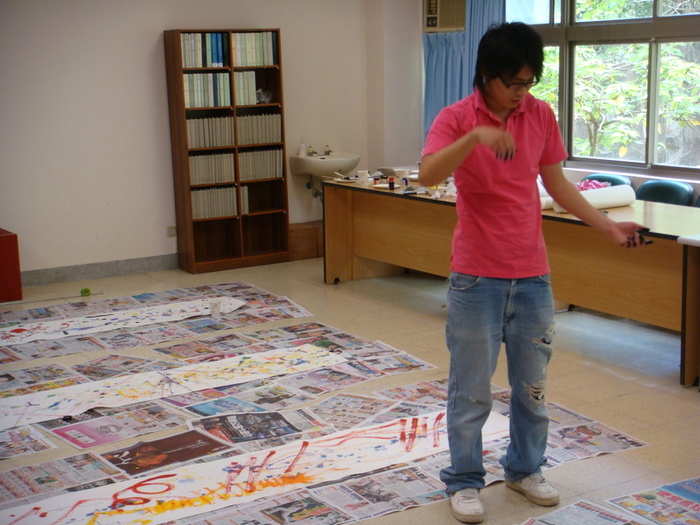 2009.05.21│藝術就是一種實踐(會前活動)－小心墨水飛濺！圖片