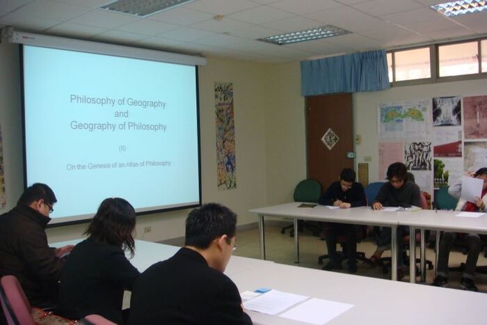2010.12.27│Prof. Elmar Holenstein演講－Philosophy of Geography and Geography of Philosophy(II): On the Genesis of an Atlas of Philosophy圖片